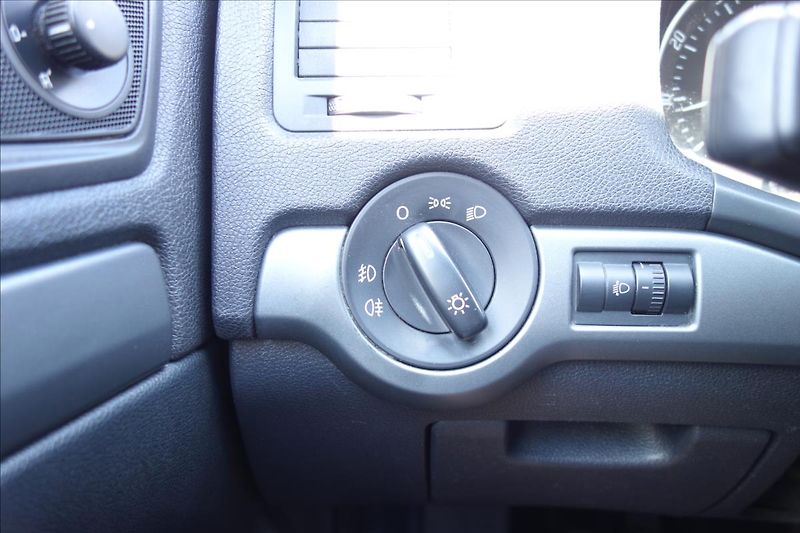Škoda Octavia 1,2 TSi, ČR, KLIMA, PRIMA. - fotka 27 z 34