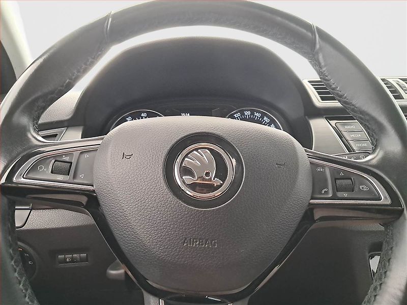 Škoda Fabia (2019) Style 1.0 TSI, ČR,1.maj - fotka 18 z 19