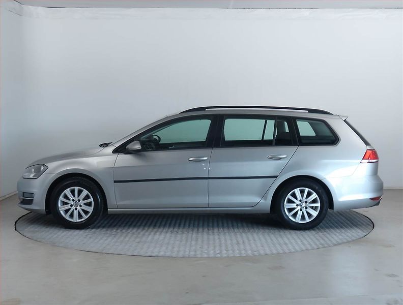 Volkswagen Golf (2014) 1.2 TSI, Tempomat - fotka 3 z 15