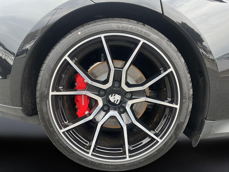 Porsche Taycan 4S Sport Tursimo 4S Sport Turi - fotka 11 z 28