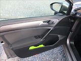 Volkswagen Golf 1,2 TSi,aut.klima.serv.kn. - náhled 12