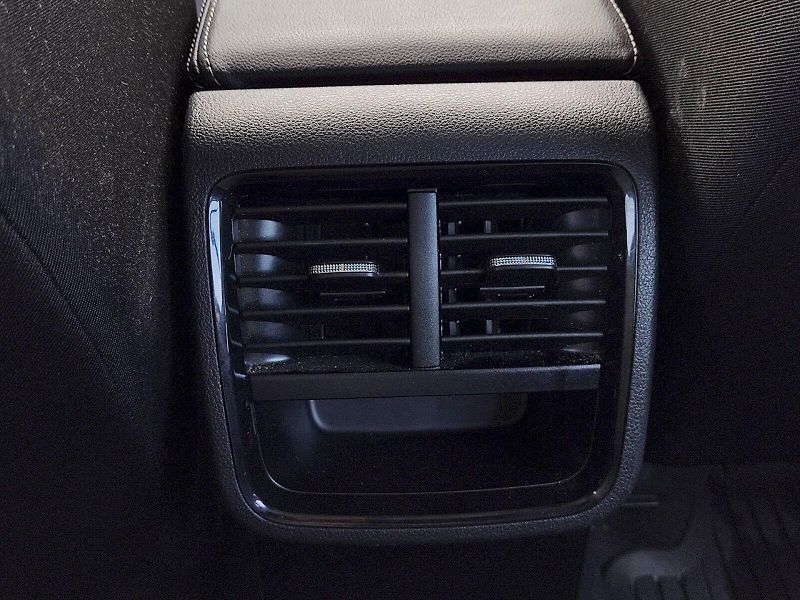 Škoda Octavia (2022) Combi Ambition Plus 2,0 Tdi 85 - fotka 26 z 35