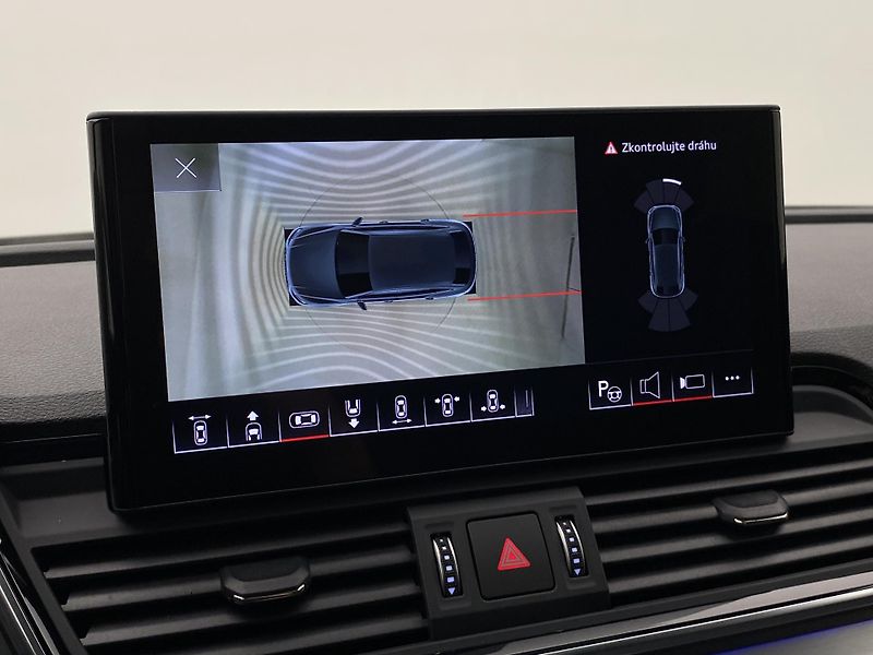 Audi SQ5 3.0TDI QUATTRO AUT  - fotka 59 z 60