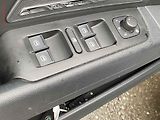 Škoda Superb (2012) 2.0 TDi 4x4, Elegance, TZ - náhled 11