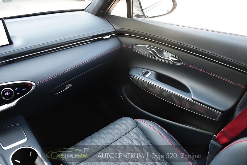 Genesis GV70 2.2CRDi AWD SPORT ZÁRUKA - fotka 24 z 59