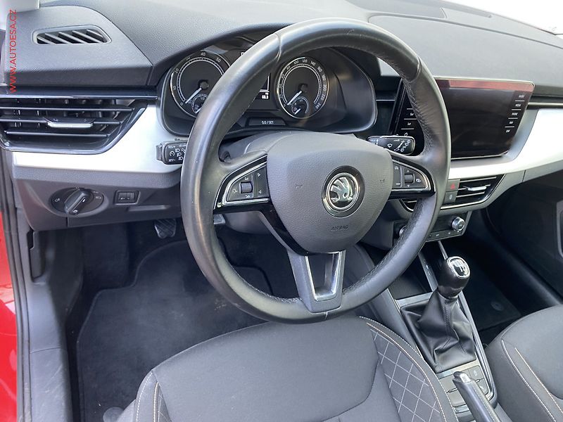 Škoda Kamiq (2020) 1.0 G-TEC, Ambition, LED - fotka 12 z 17
