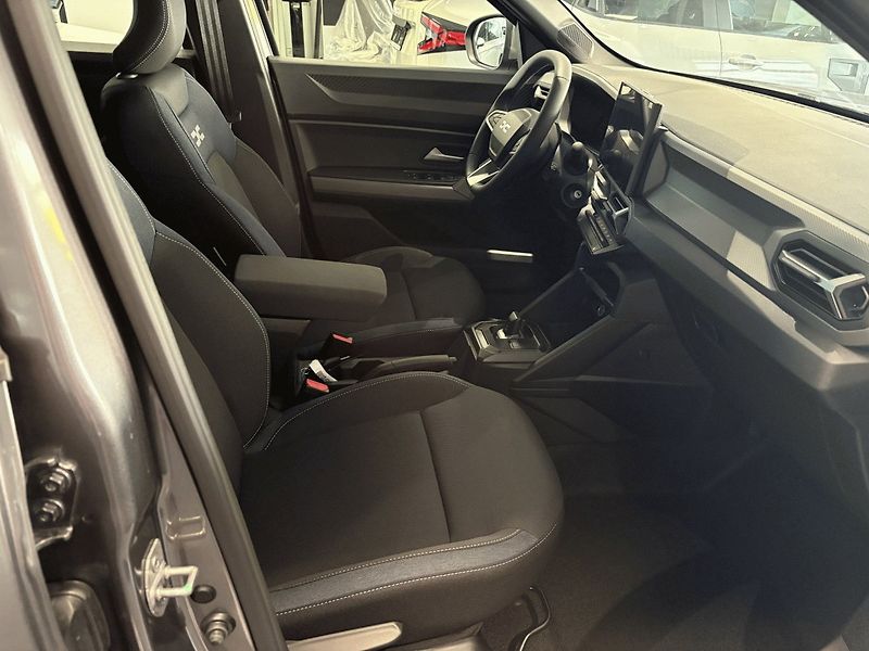 Dacia Duster (2025) expression hybrid 155 - fotka 6 z 9
