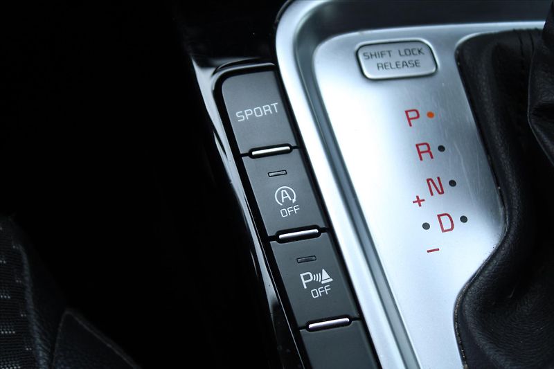 Kia XCeed 1.4T-GDI 103kW SERVIS.KNIHA ČR - fotka 26 z 28