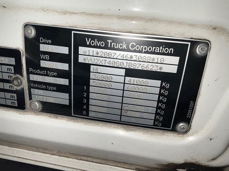 Volvo FM (2019) 500 8x4 valník + HR EURO 6 - fotka 23 z 26
