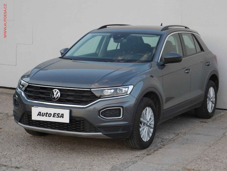 Volkswagen T-Roc (2021) 1.5 TSi, Comfortline, LED - fotka 3 z 18