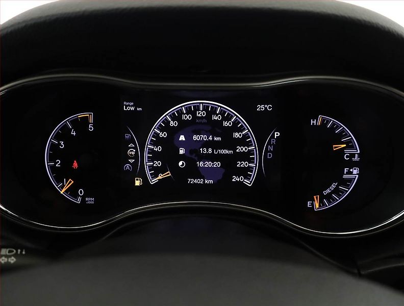 Jeep Grand Cherokee (2017) Limited 3.0 CRD - fotka 8 z 20
