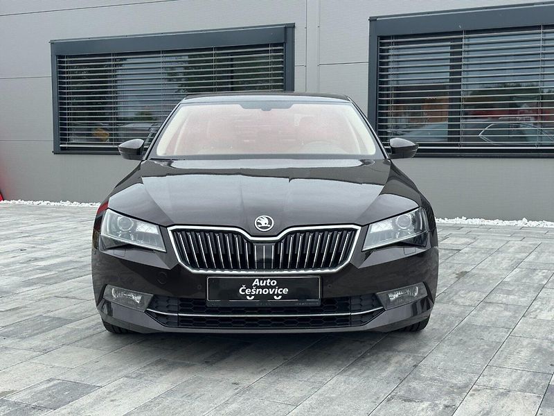 Škoda Superb (2016) Style Plus 2.0 TDI 110kW - fotka 2 z 30