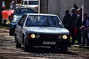 Kulatá světla, blýskající se chromy, brumlavé motory. Majitelům historických skvostů vyšla jejich první letošní projížďka na jedničku.