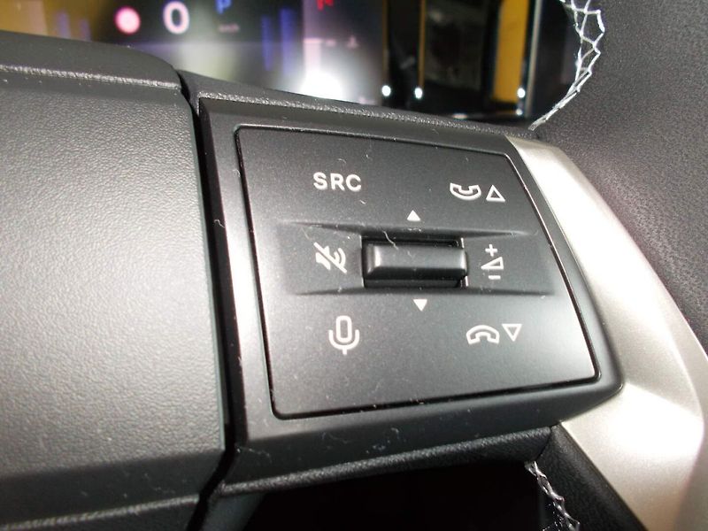 Opel Frontera (2026) Edition Hybrid 1.2 TURBO (81kW - fotka 19 z 28