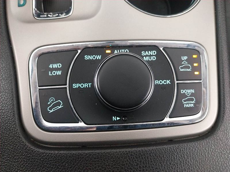 Jeep Grand Cherokee (2012) 3.0 CRD, 4X4, Automat - fotka 19 z 19