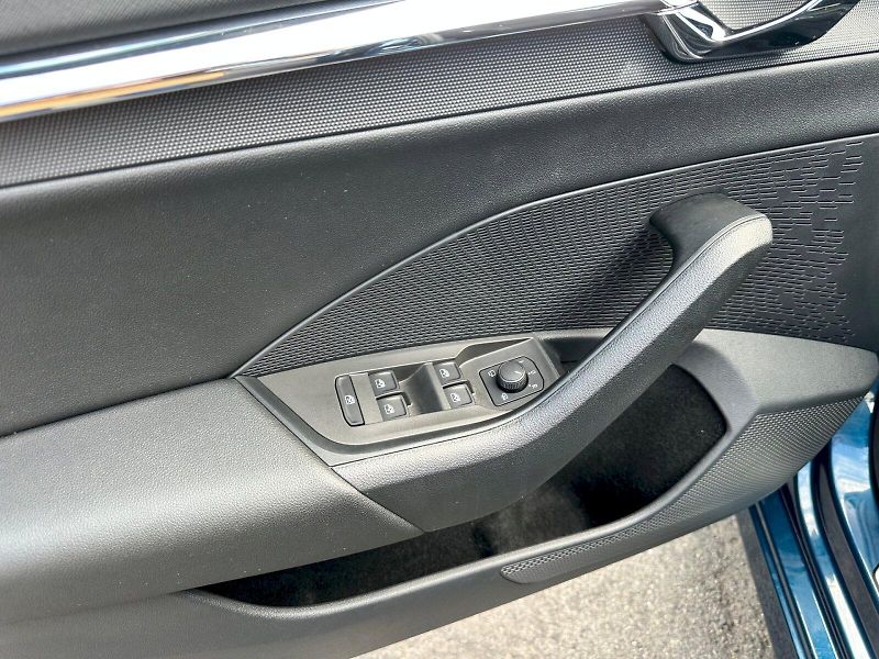 Škoda Octavia (2022) Combi 2,0 TDI / 110 KW / DSG / - fotka 25 z 30