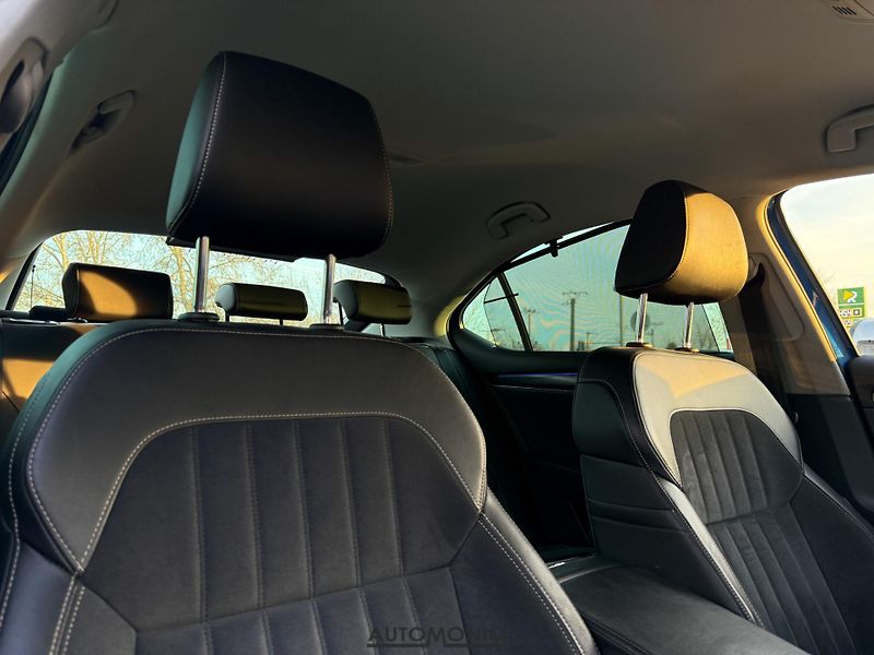 Škoda Superb (2021) 2.0 TDI DSG Matrix, Travel Ass - fotka 20 z 26