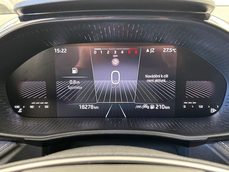 Škoda Fabia 1.0 TSI Top selection - fotka 7 z 26