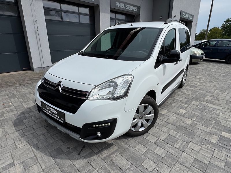 Citroën Berlingo (2015) 1.6 HDi XTR - fotka 2 z 27
