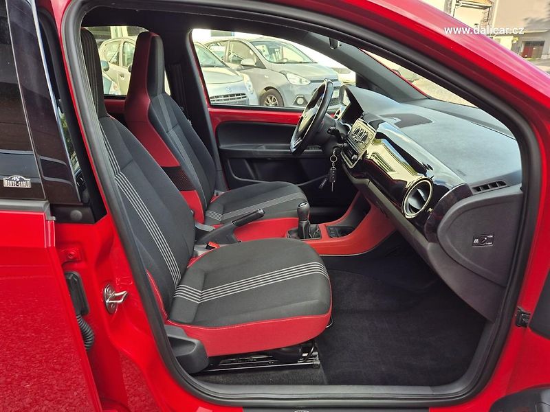 Škoda Citigo (2016) 1.0 MPi 55KW MONTE-CARLO - fotka 34 z 50