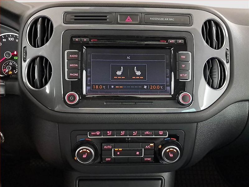 Volkswagen Tiguan (2015) Sport 2.0 TDI, 4X4, Automat - fotka 12 z 18