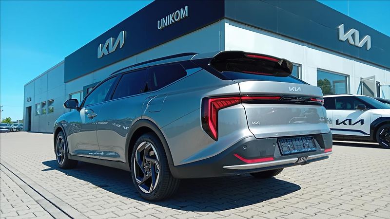 Kia K4 1,6 SW T-GDi 7DCT TOP - fotka 6 z 12