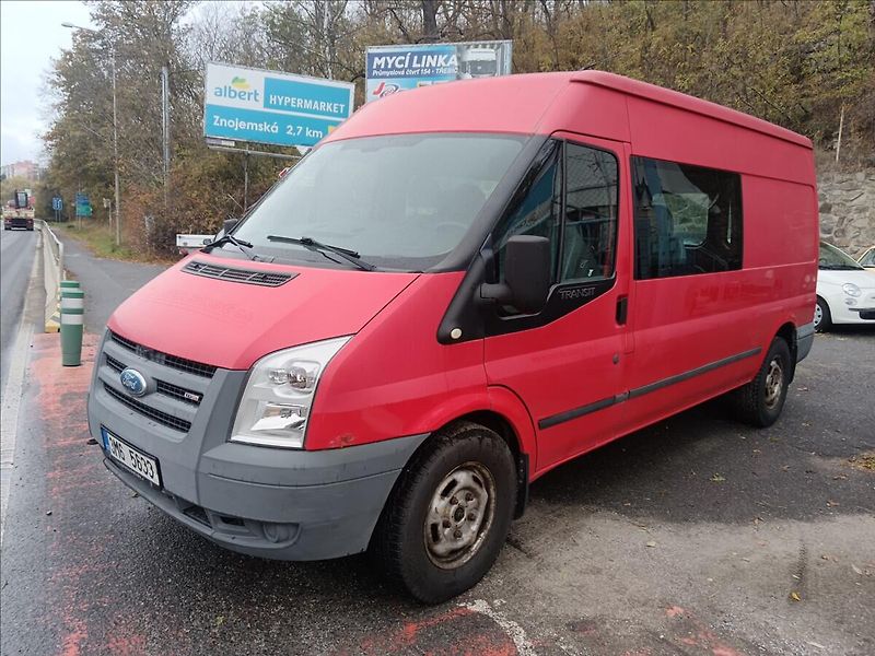Ford Transit 2,2 TDCi 6míst - fotka 4 z 21