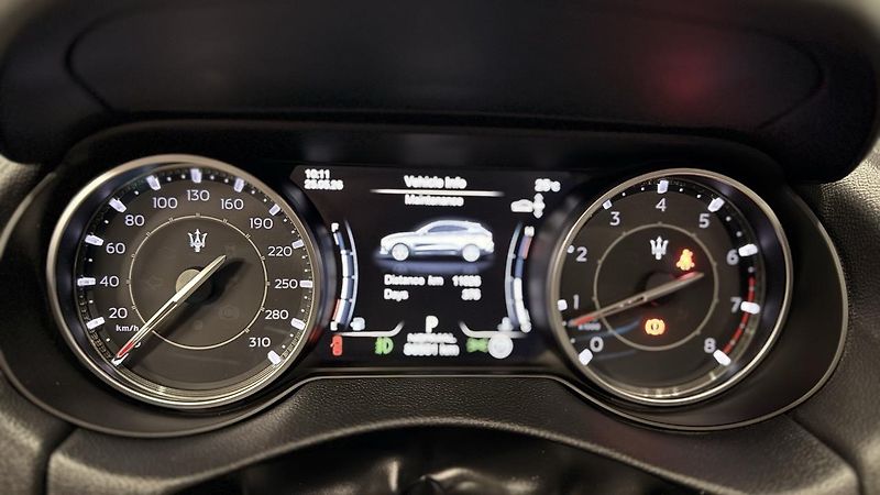 Maserati Levante (2021) 3.0I,FACELIFT,350PS. - fotka 25 z 30