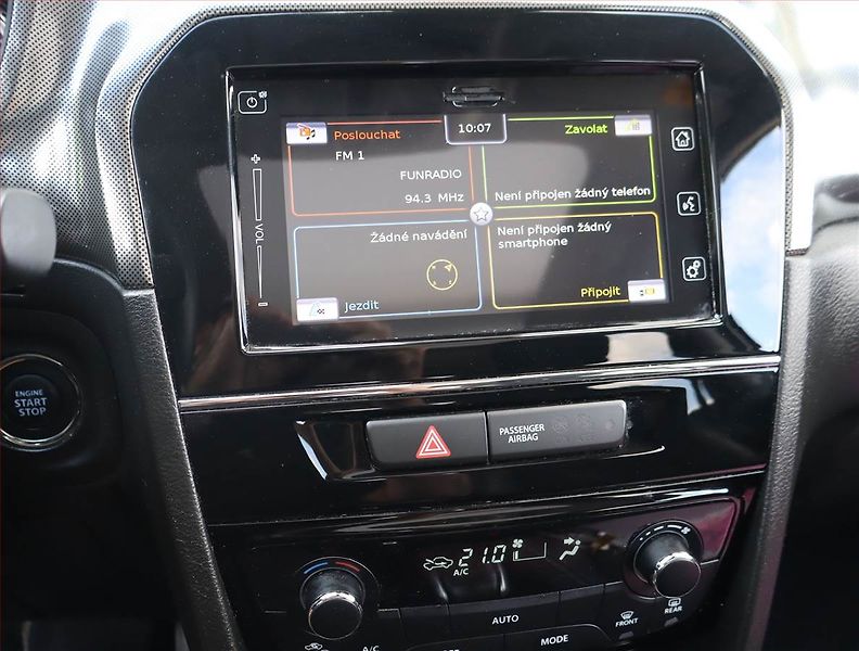 Suzuki Vitara (2022) 1.5 Hybrid, Automat - fotka 12 z 17