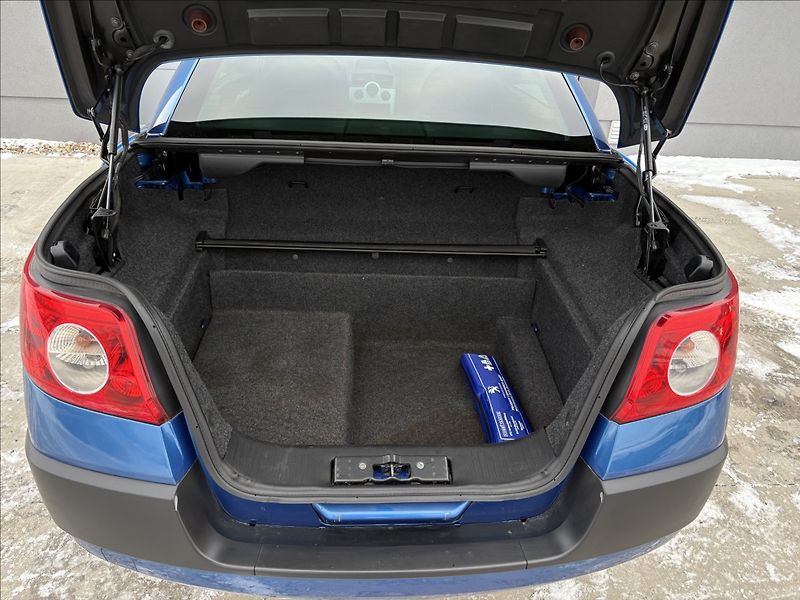 Renault Mégane 2,0 i 99 KW KABRIOLET - fotka 21 z 21