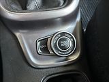 Suzuki Vitara 1,4 4x4 HYBRID - náhled 21