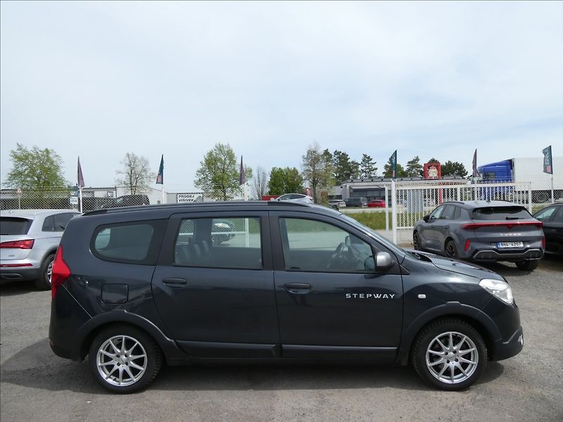 Dacia Lodgy 1,2 TCe 85kW klima,NAVI,závěs - fotka 10 z 35