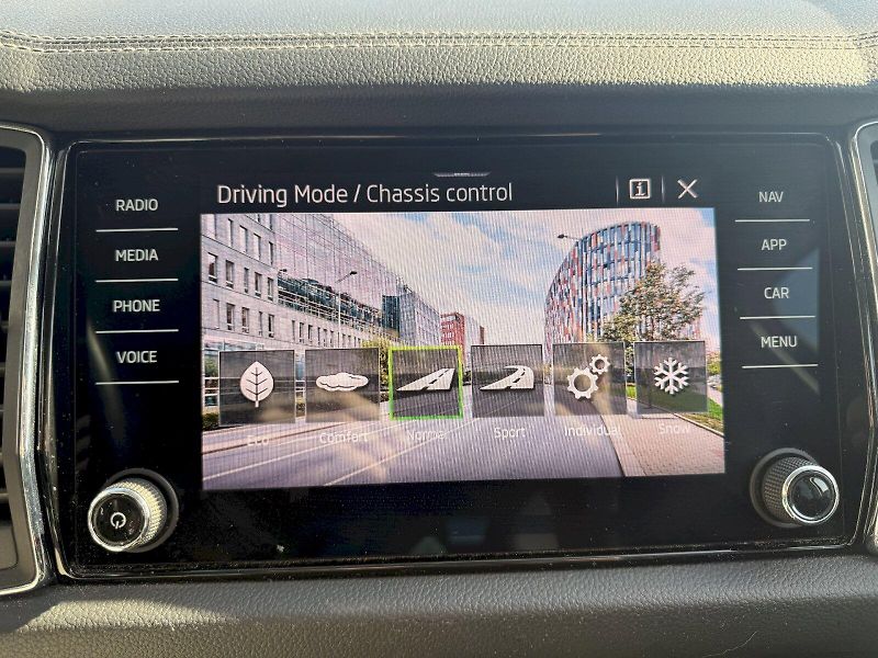 Škoda Kodiaq (2023) L K 2,0 TDI 4x4 147 kW  7 Auto - fotka 31 z 34