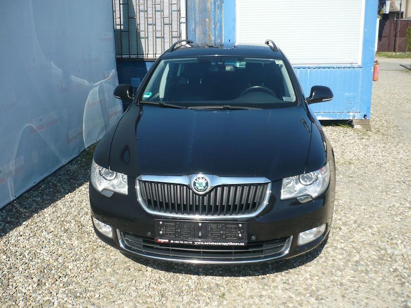Škoda Superb 2.0TDI 103Kw Serviska DSG Klim - fotka 2 z 29