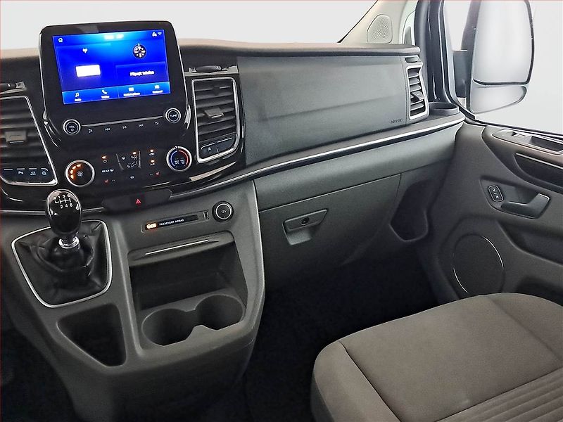 Ford Tourneo Custom (2021) Titanium 2.0 EcoBlue mHEV, ČR - fotka 8 z 21