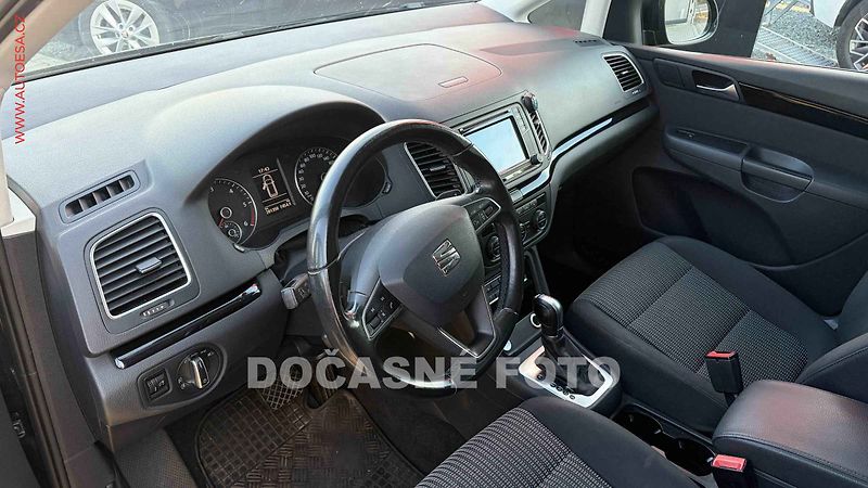 Seat Alhambra (2015) 2.0 TDI, DSG, TZbixen - fotka 3 z 3