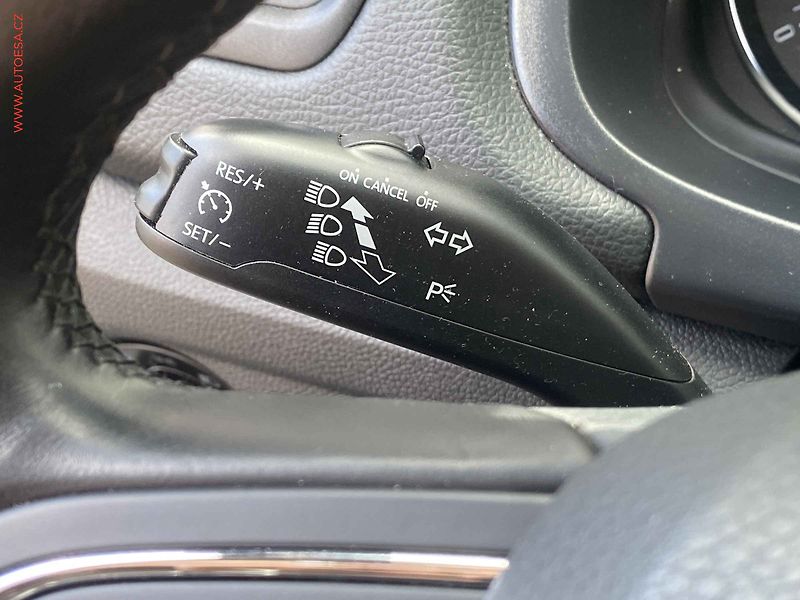 Škoda Roomster (2014) 1.2 TSi, Ambition, park.čidla - fotka 13 z 17