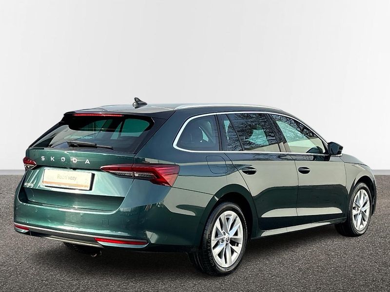 Škoda Octavia Top Selection - fotka 2 z 26