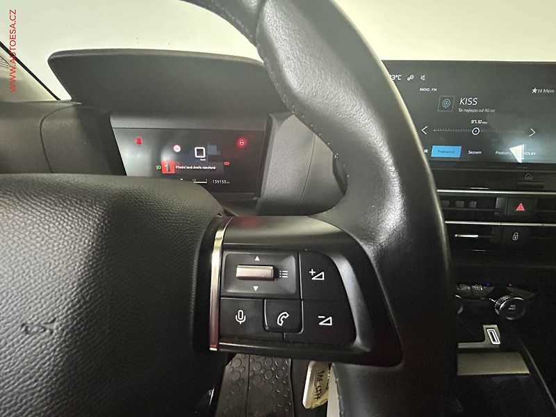 Citroën C4 (2022) 1.5 HDi, 2.maj,ČR, Feel, LED - fotka 17 z 18