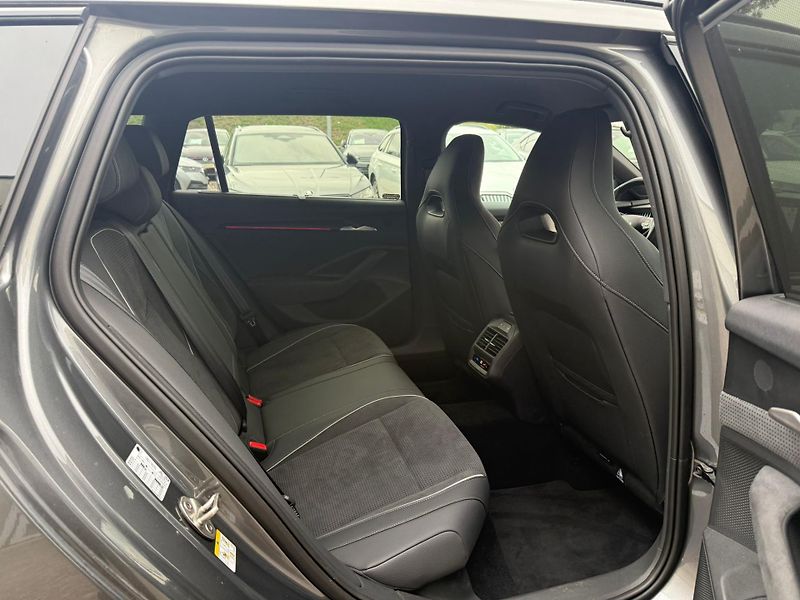 Škoda Superb Sportline 2.0 TDI 110KW DSG Co - fotka 24 z 29