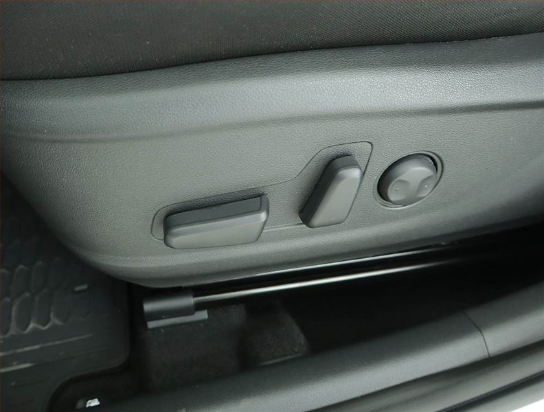 Hyundai Kona (2023) N-Line 1.0 T-GDI - fotka 17 z 17