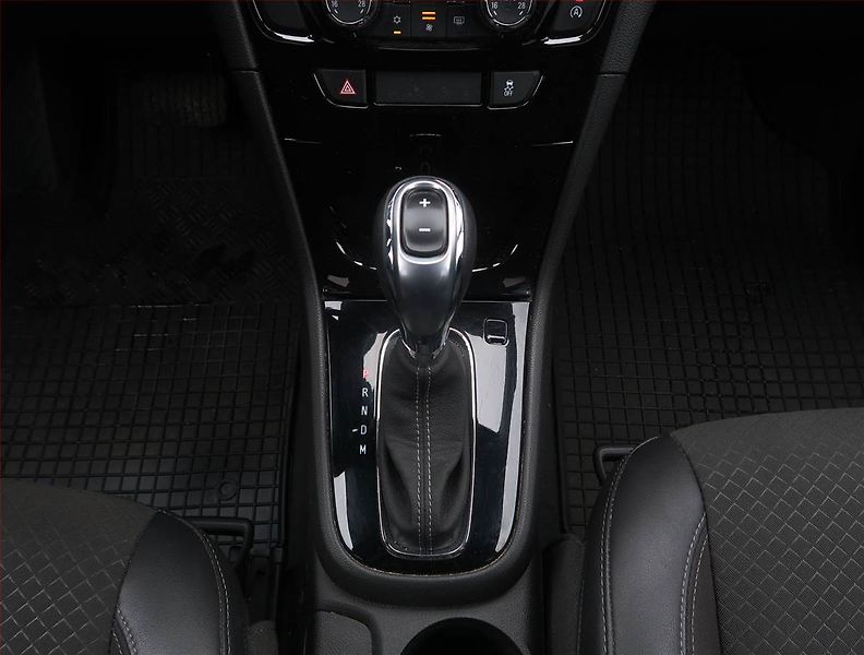 Opel Mokka (2017) 1.4 Turbo, 4X4, Automat, Kůže - fotka 13 z 16