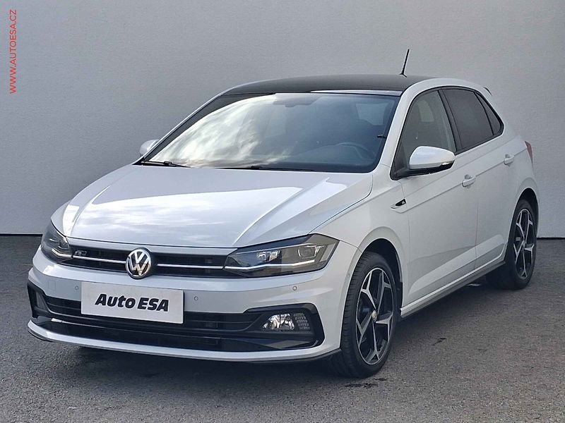 Volkswagen Polo (2019) 1.5 TSi, R-Line, DSG, panor - fotka 3 z 11