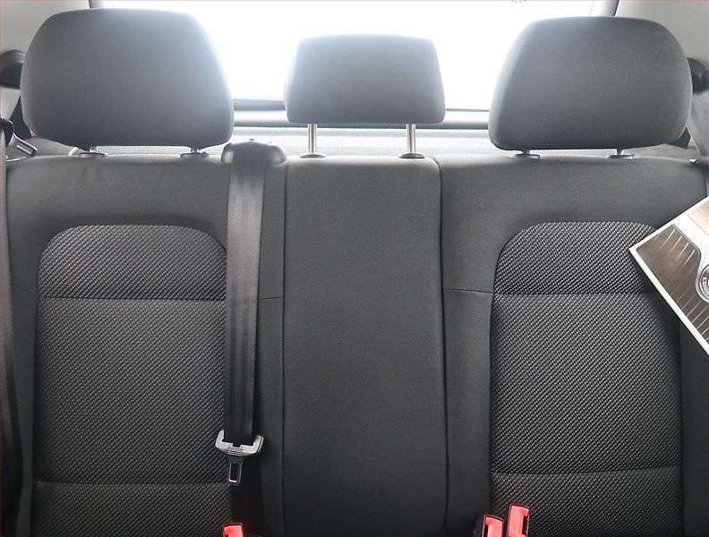 Škoda Fabia (2006) Ambiente 1.2, Serv.kniha - fotka 10 z 14