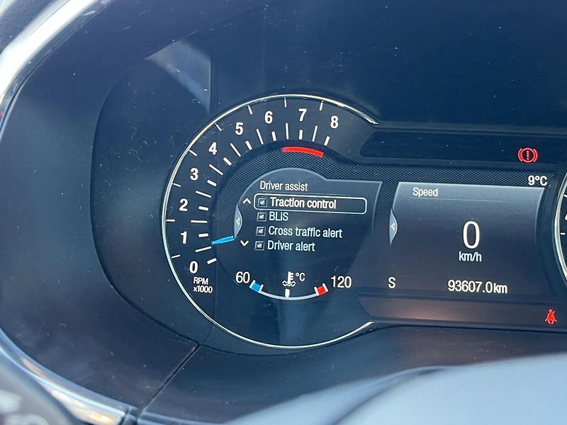 Ford S-MAX (2019) 1.5 121kw, ČR, 1.maj - fotka 17 z 24