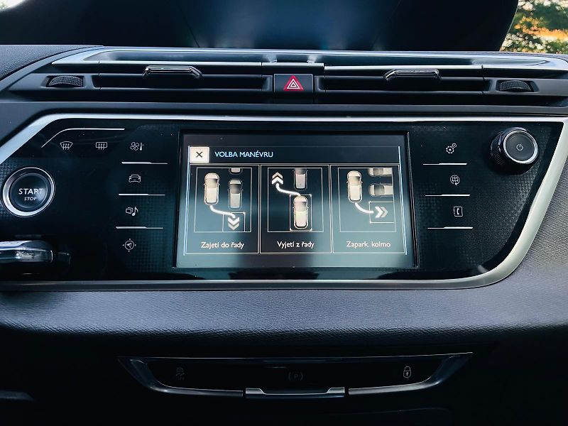 Citroën Grand C4 Picasso 2.0HDi MAN 7MÍST KAMERY TAŽNÉ - fotka 39 z 60