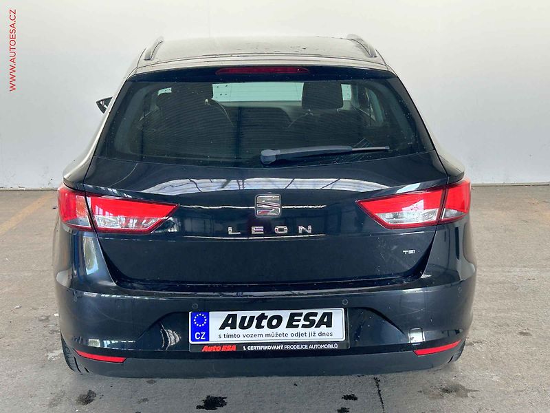 Seat Leon (2014) 1.4TSi, Style, navi, +kola - fotka 5 z 16