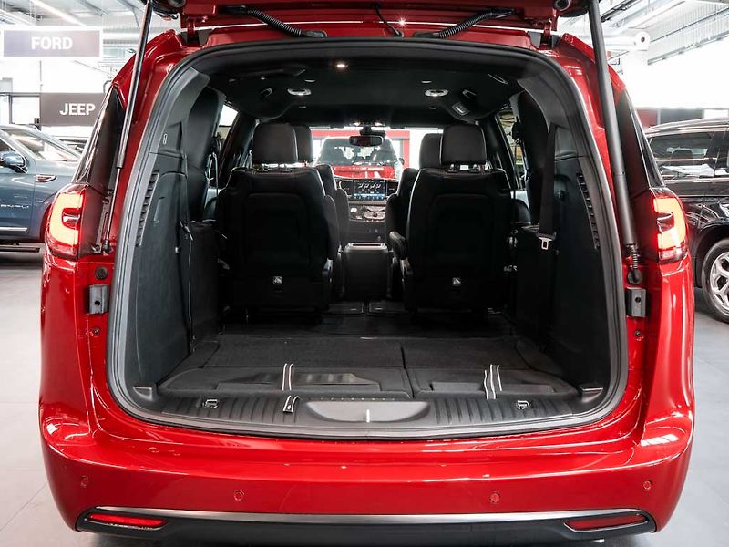 Chrysler Pacifica (2026) 3.6 Select AWD, 360 Cam 2x LCD - fotka 6 z 35
