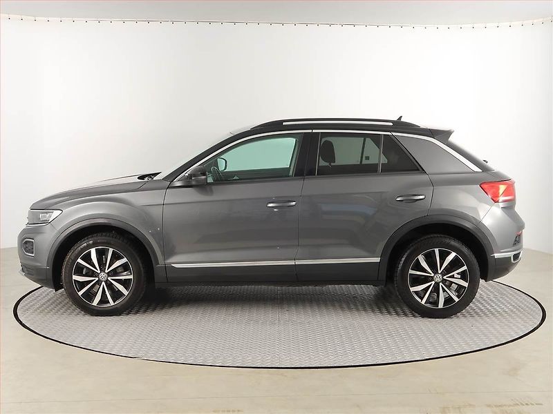 Volkswagen T-Roc (2018) 1.0 TSI, Navi, Tempomat - fotka 3 z 17