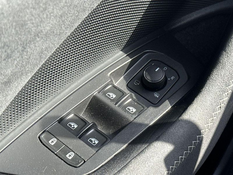Škoda Kodiaq (2025) 2.0 TDI 4x4 DSG Sportline - fotka 17 z 33